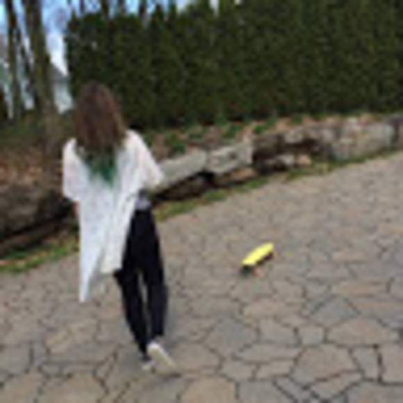 Meet your Posher, Marianne - Picture 1 of 1